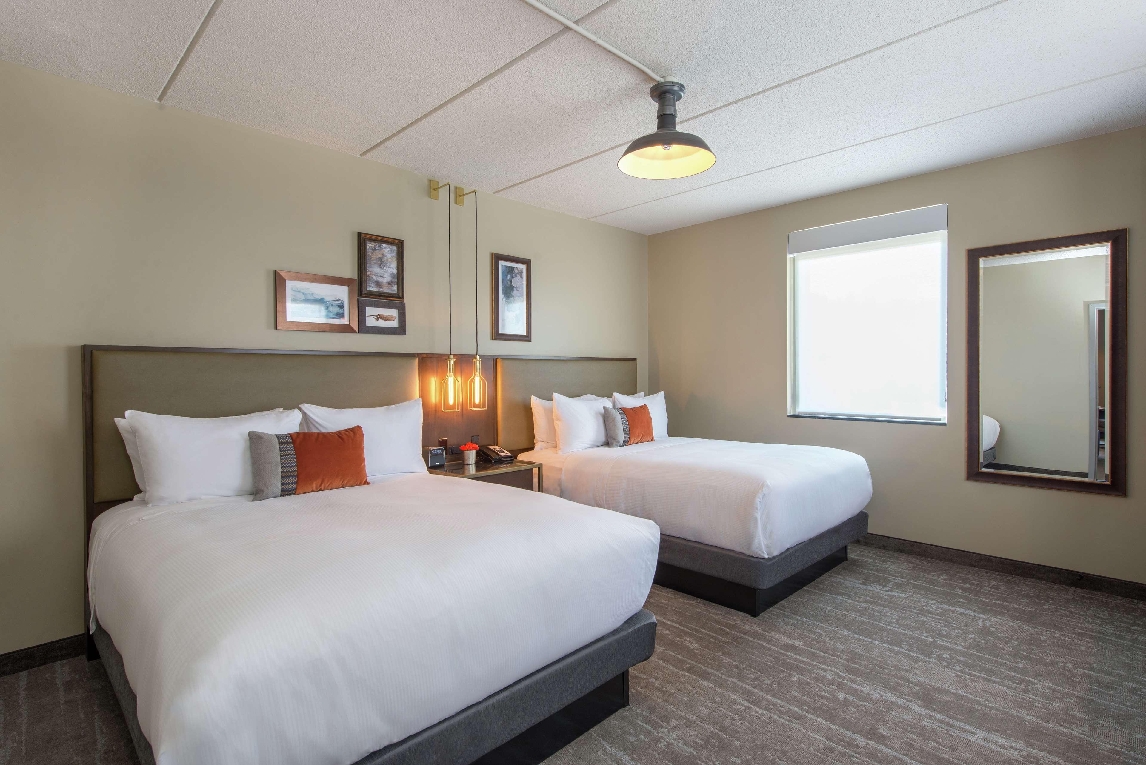 Hotel Saranac, Curio Collection By Hilton Saranac Lake Kültér fotó
